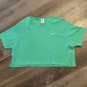Nike Ribbed Cropped Tee in Aqua Green